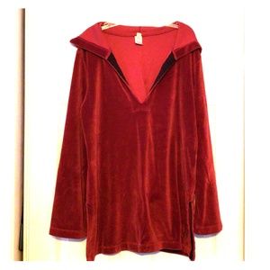 Raspberry Velour low v-neck hoodie tunic